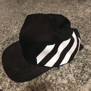 Off-white cap